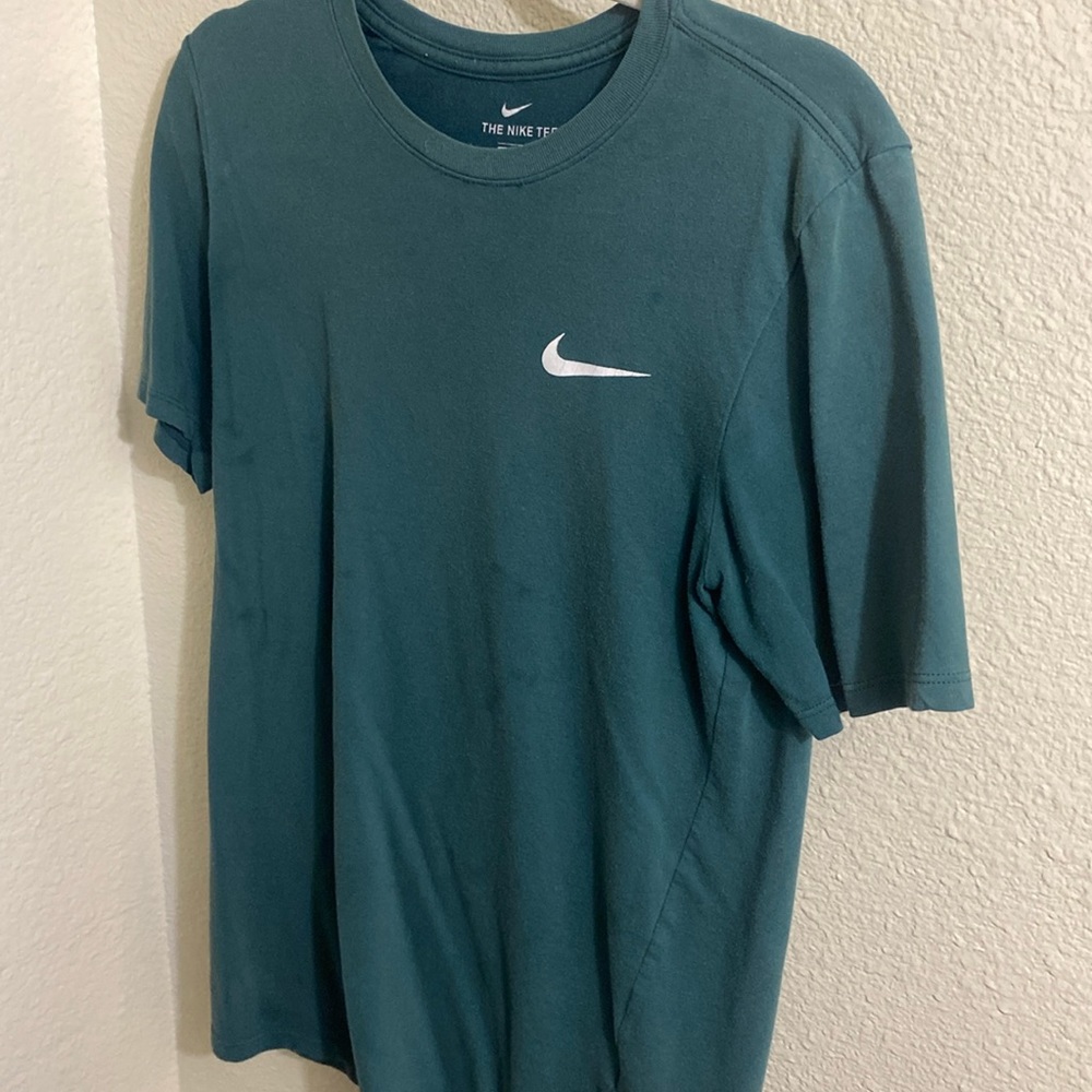 “The Nike Tee” Dri-Fit “S”